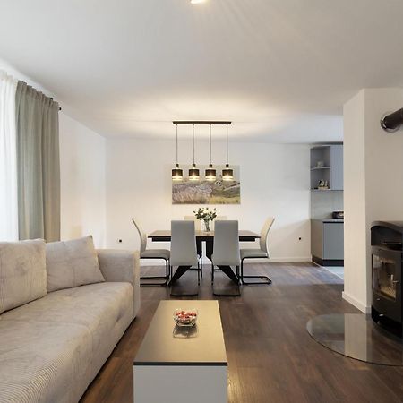 Apartment Larissa By Rent Istria Вишнян Екстер'єр фото